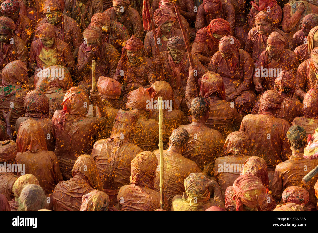 Mathura, Uttar Pradesh, Inde, Asie. Holi festival de couleurs. Banque D'Images