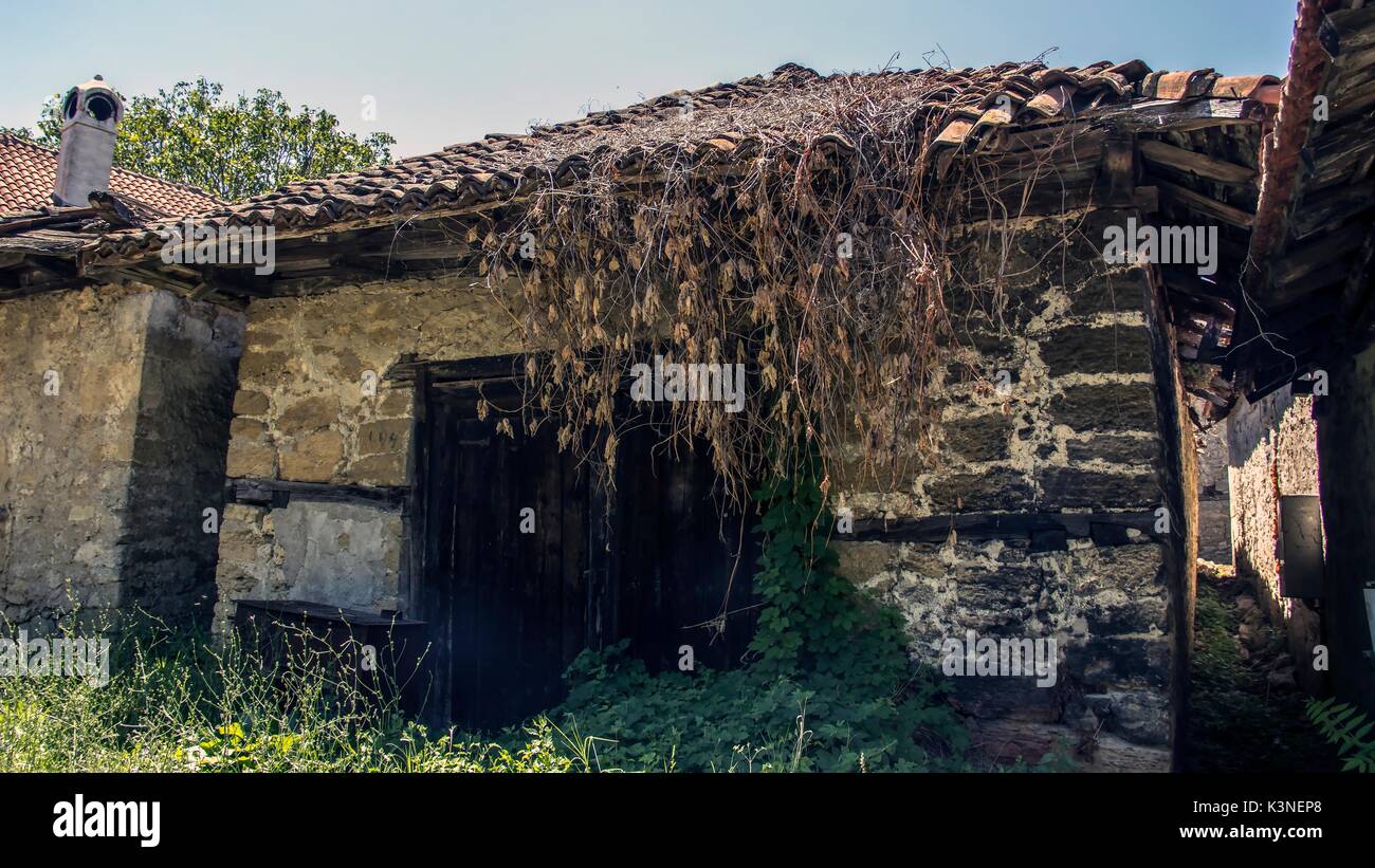 Campagne, est de la Serbie - maison abandonnée Banque D'Images