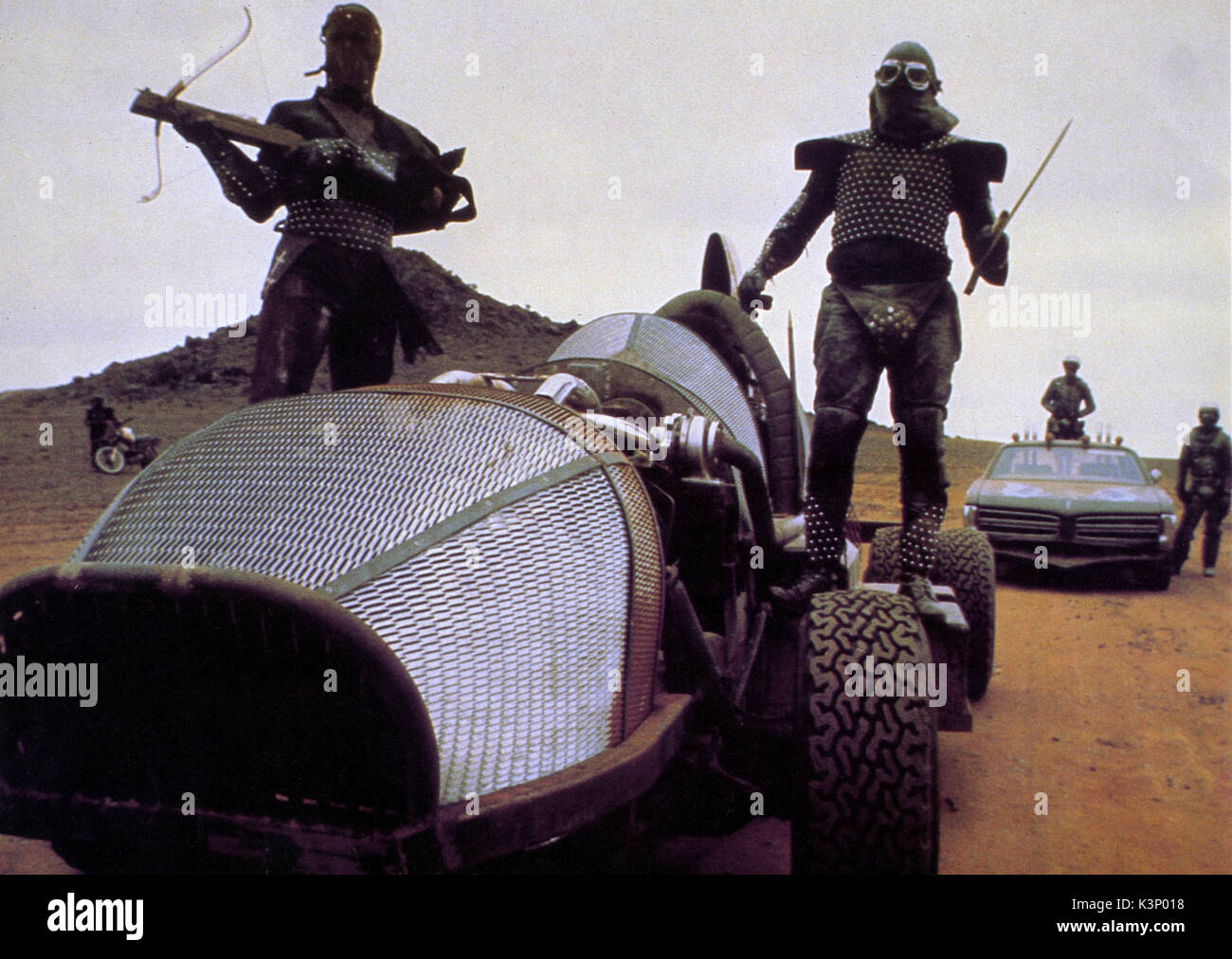 MAD MAX 2 [1981] AUS aka mad MAX : Le Road Warrior Date : 1981 Banque D'Images