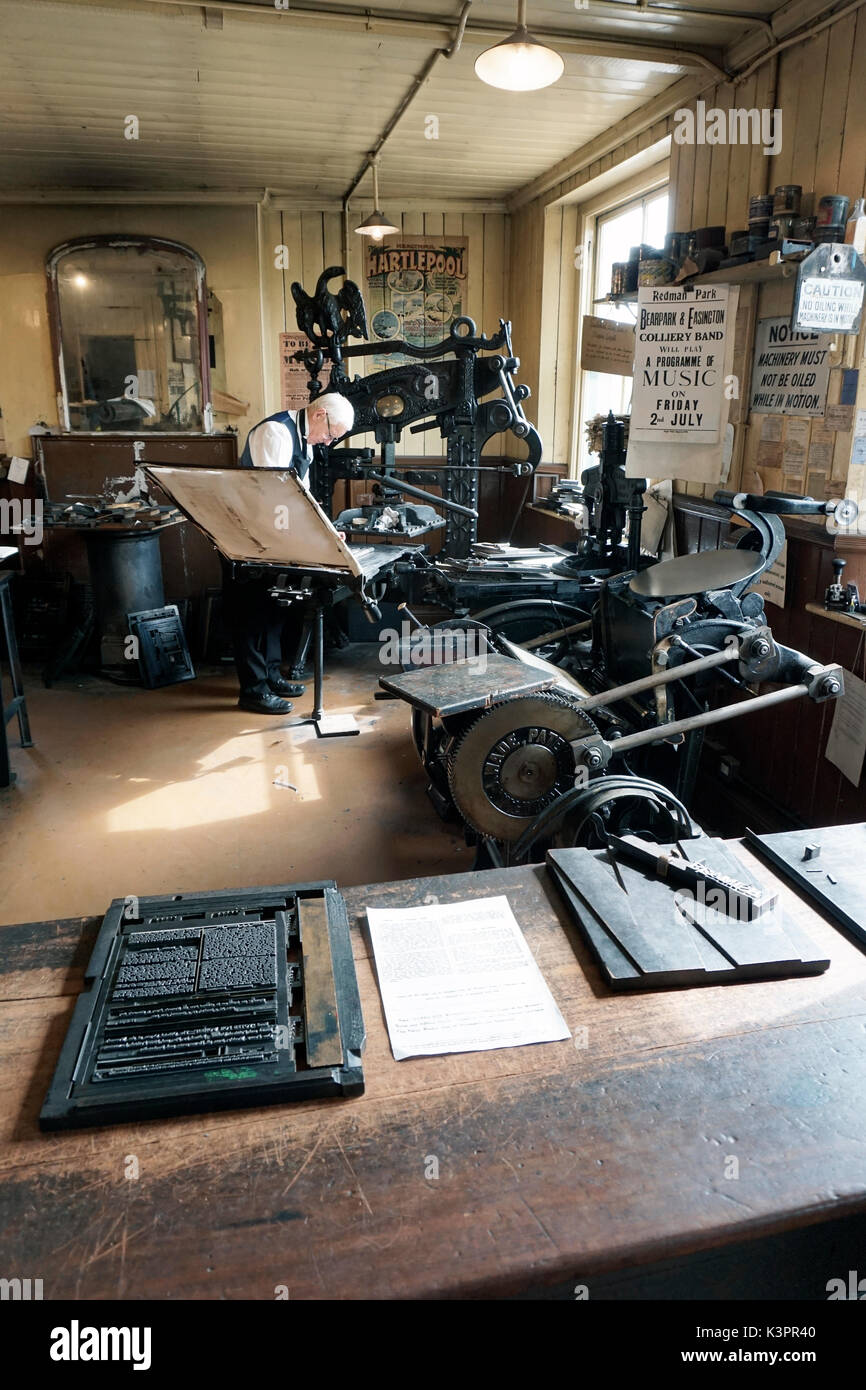 Vintage printing machinery Banque de photographies et d'images à haute  résolution - Alamy