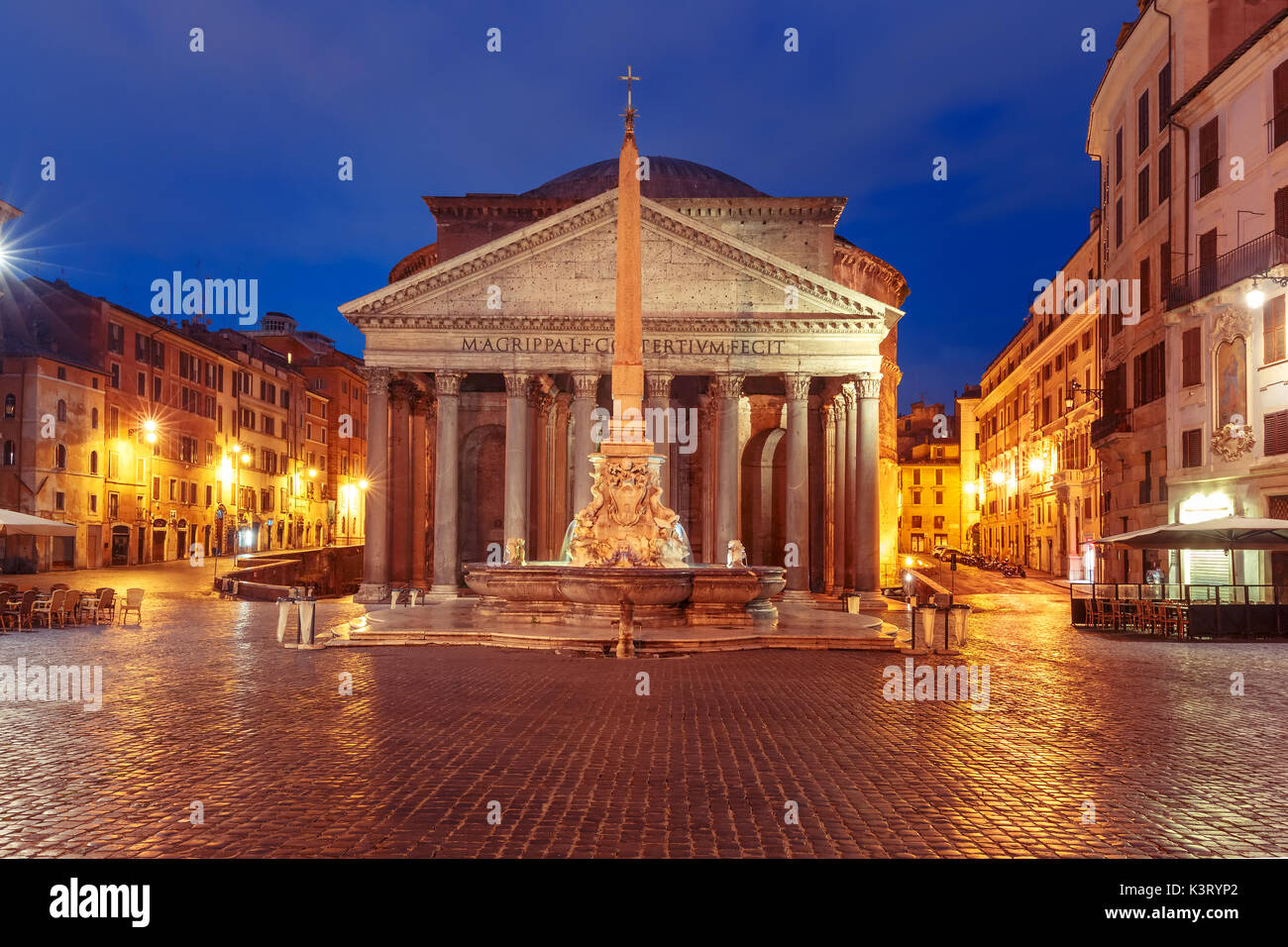 Le Panthéon de nuit, Rome, Italie Banque D'Images