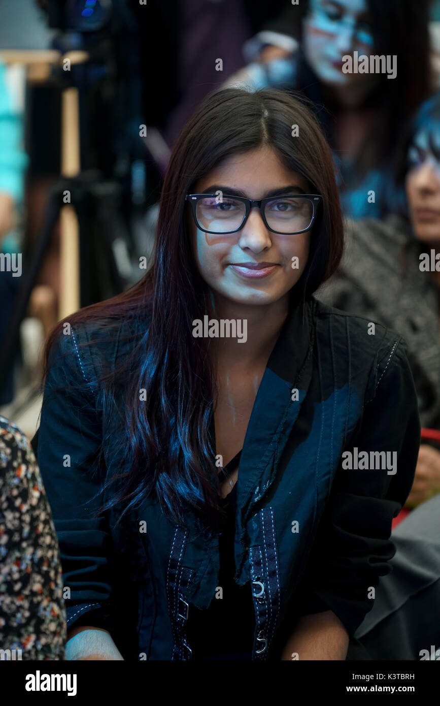 Londres, Royaume-Uni. Sep, 2017 3. Charis finalistes Bechan en prestation au maire de Londres Concerts à Westfield London. Credit : Voir Li/Alamy Live News Banque D'Images