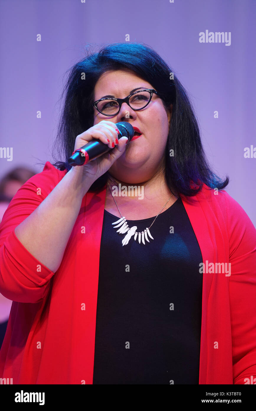 Londres, Royaume-Uni. Sep, 2017 3. Londres nuit tsar, Amy boiteux présent au gagnant Josh Gleaves effectuer à la maire de Londres Concerts à Westfield London. Credit : Voir Li/Alamy Live News Banque D'Images