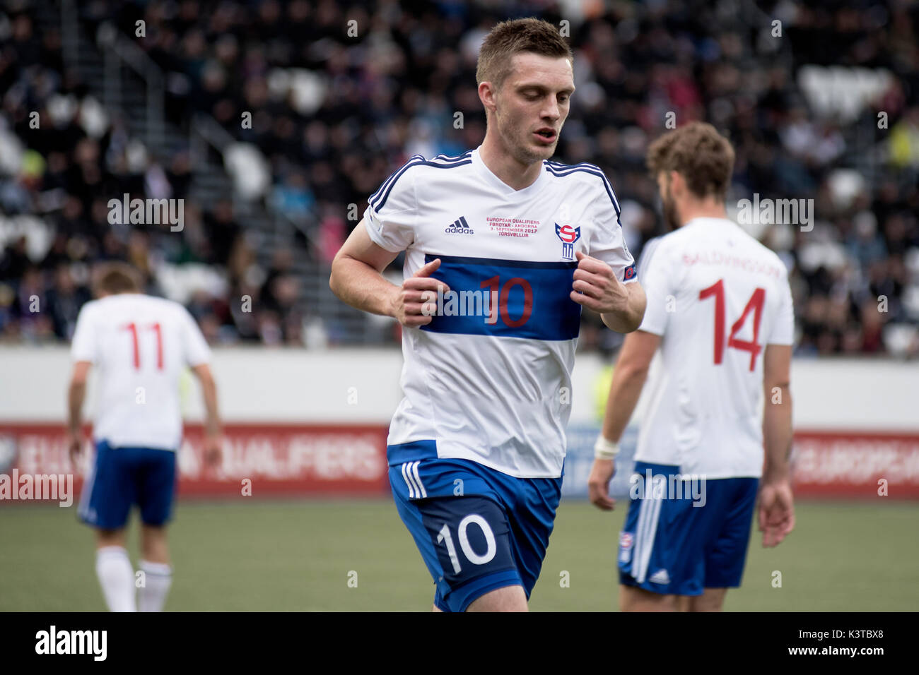 Mal Pais, Costa Rica. 06Th Sep 2017. Îles Féroé, Torshavn - septembre 3, 2017. Solvi Vatnhamar (10) des îles Féroé vu au cours de la qualification de la Coupe du monde entre les îles Féroé et l'Andorre à Torsvoellur Stadion à Torshavn. Gonzales : Crédit Photo/Alamy Live News Banque D'Images