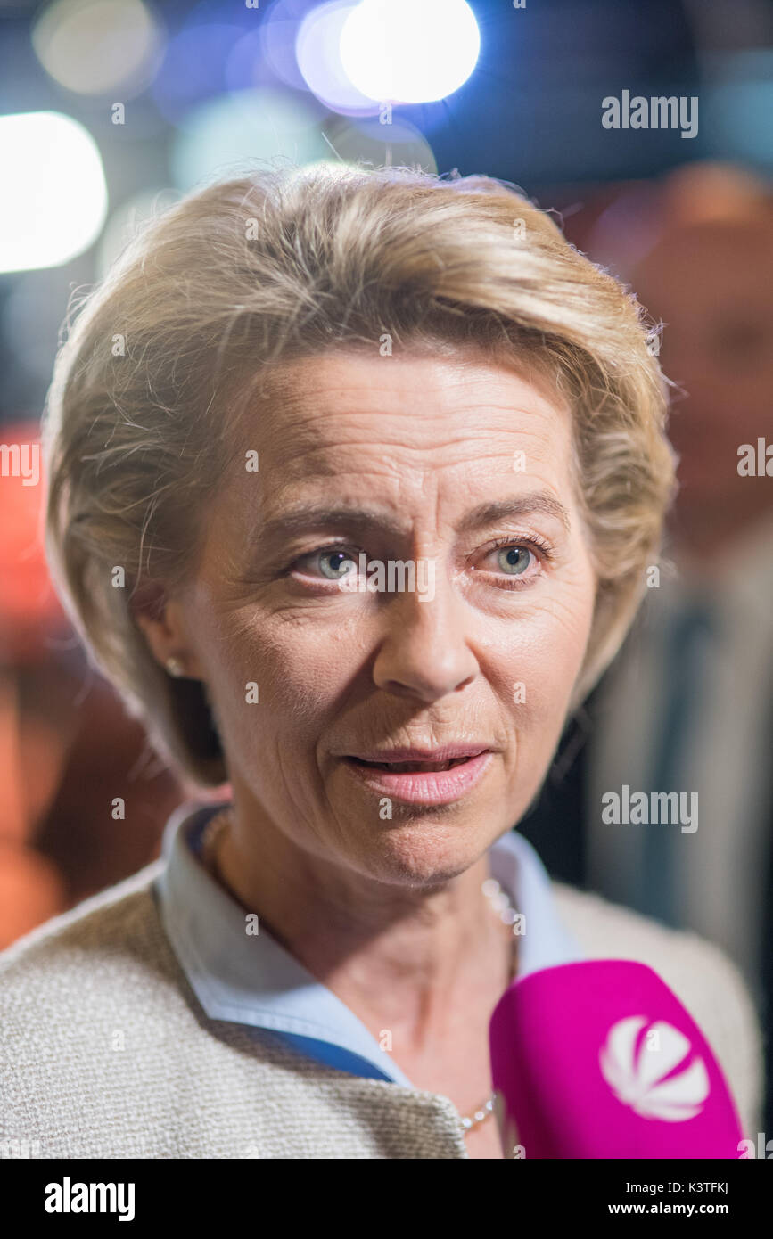 Berlin, Allemagne. 06Th Sep 2017. Ursula von der Leyen, après l'entrevue, TÉLÉVISION - élection - duel, Dr. Angela Merkel - CDU vs. Martin Schulz - SPD, GER, 03.09.2017, Foto : Uwe Koch/fotobasis.de crédit : Uwe Koch/Alamy Live News Banque D'Images