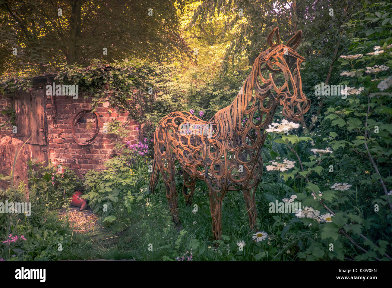Le World Horse Welfare Garden, un jardin d'exposition au Chelsea Flower Show 2017, Londres. Banque D'Images