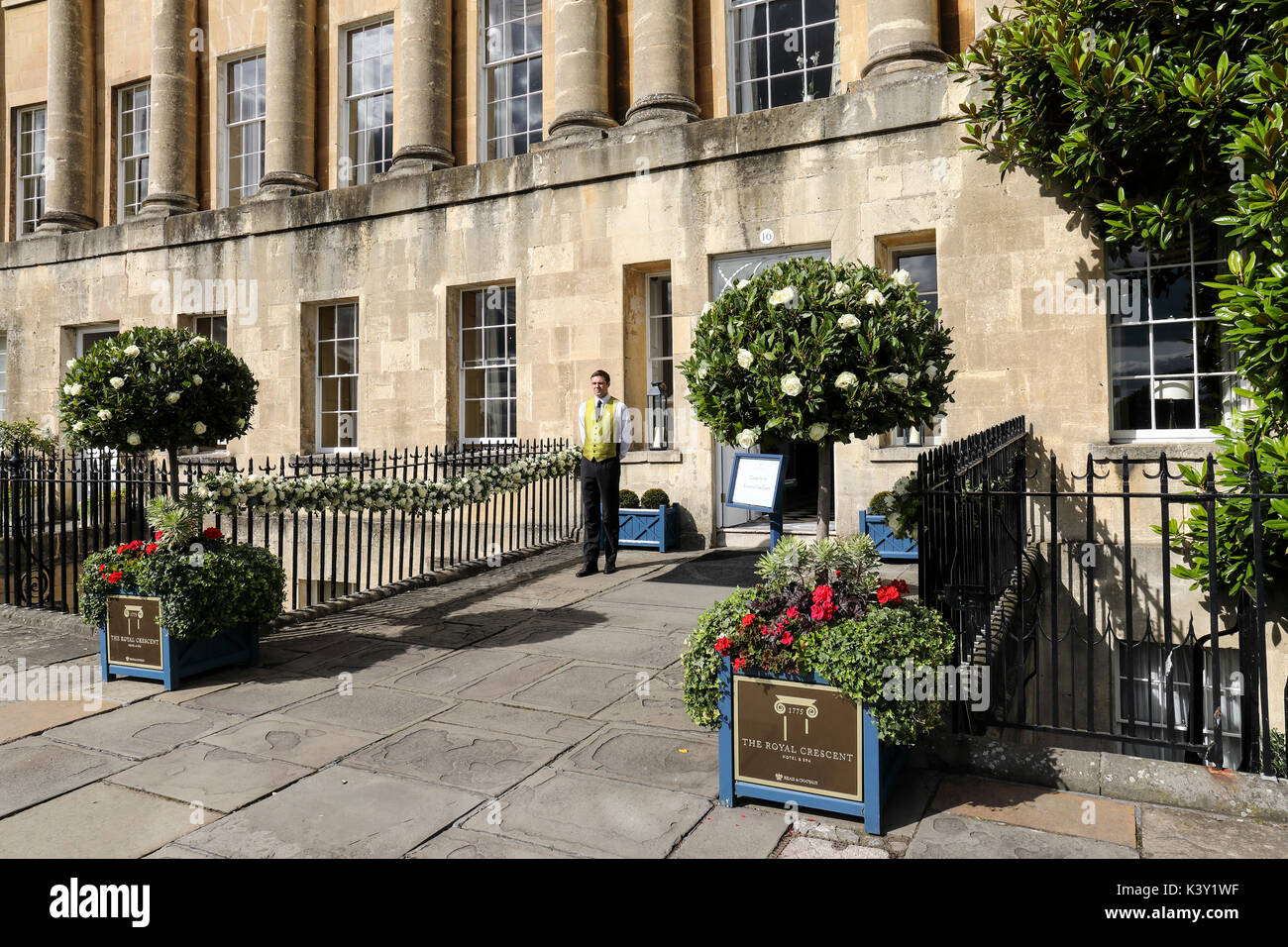 The Royal Crescent Hotel & Spa, ville de Bath, Somerset, Angleterre, Royaume-Uni. Un site classé au patrimoine mondial de l'UNESCO. Banque D'Images