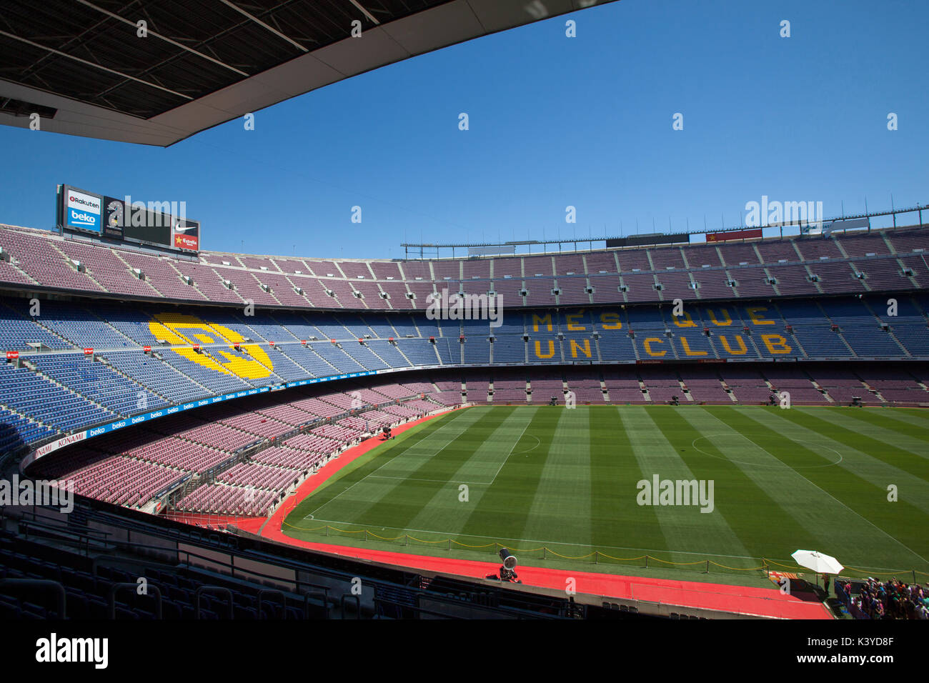 Tour Camp Nou du FC Barcelone et l'expérience du musée Mes que un club Banque D'Images