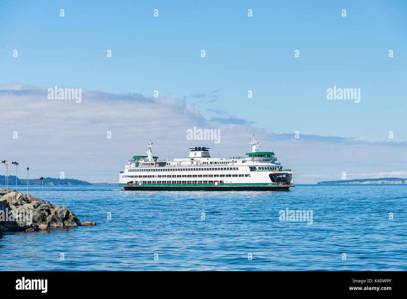 Washington State Ferry Puyallup Entrée en Port, Edmonds, Washington Banque D'Images