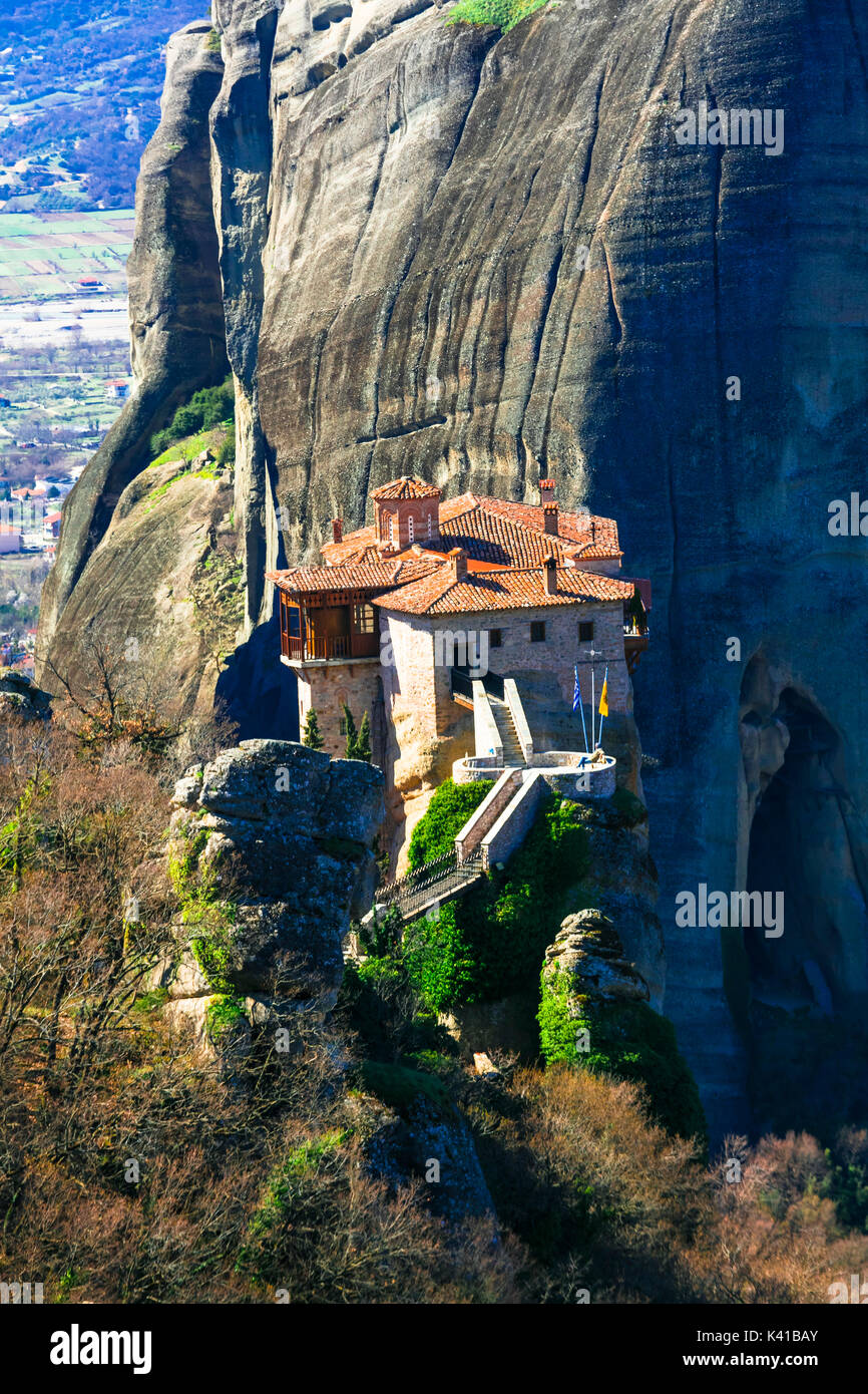 Les Météores monastère Roussanou impressionnant,sur les rochers,Grèce. Banque D'Images