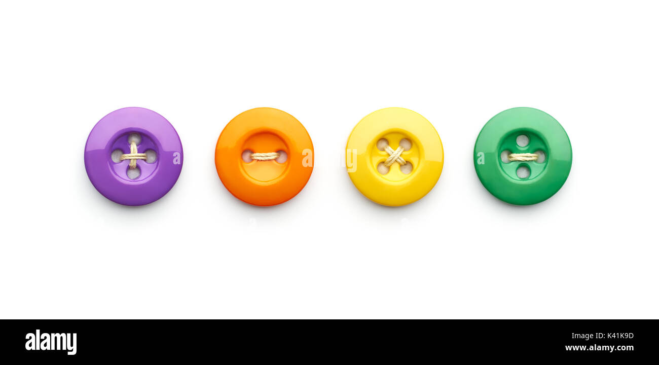 Les symboles mathématiques et les boutons à coudre isolé sur fond blanc Banque D'Images