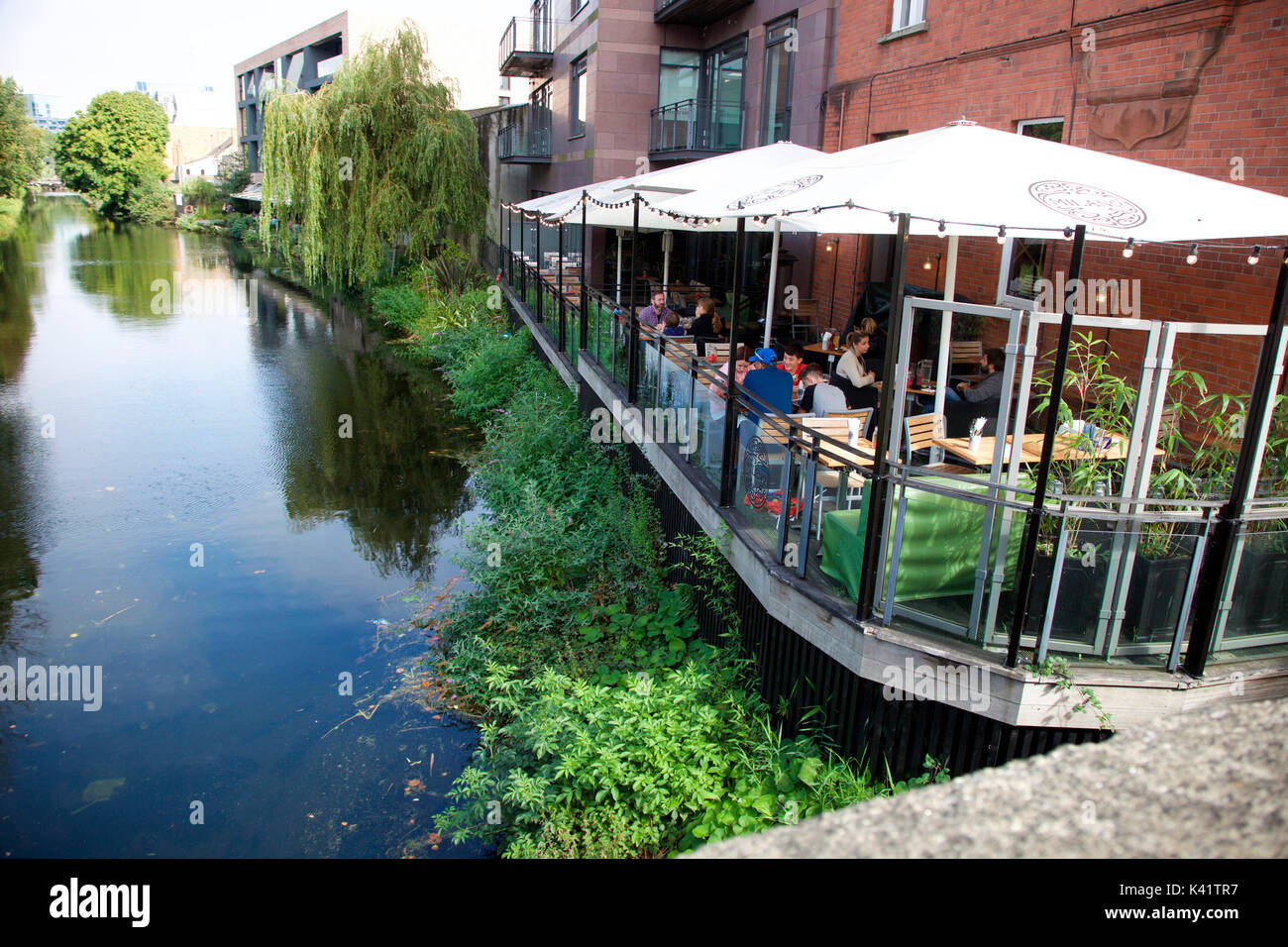 Milano, pizza restaurant sur le Grand Canal, Dublin 4 Banque D'Images