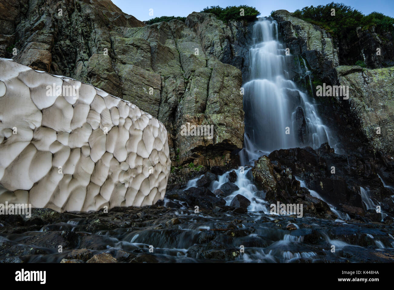 Le long du sentier de l'étang du ciel, dans le parc national des montagnes rocheuses. Banque D'Images