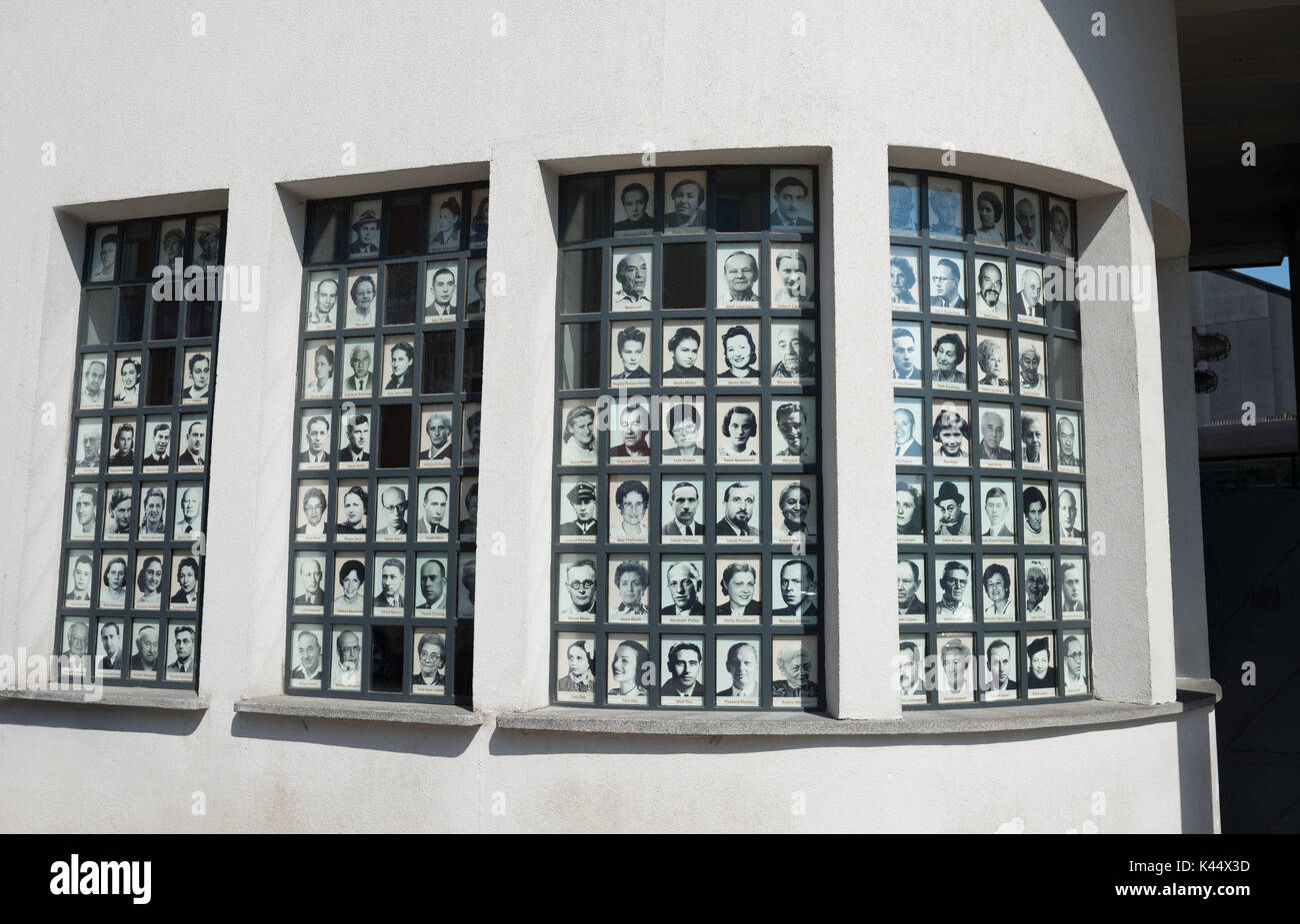 Cracovie, Pologne - 3 août, 2017:façade de Schindlers factory.Schindler Fabrika économisé environ 1100 Juifs de l'extermination en les faisant travailler sous une fa Banque D'Images