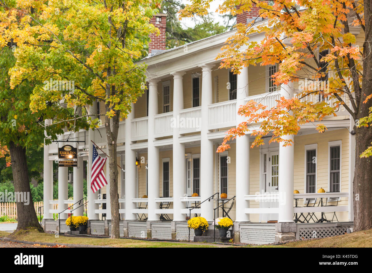 USA, New York, des montagnes Adirondack, Essex, Essex Inn Banque D'Images USA, New York, des montagnes Adirondack, Essex, Essex Inn Banque D'Images