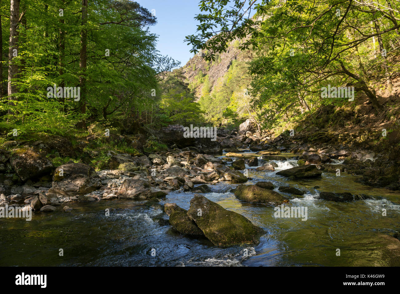 L'Aberglaslyn passent près de Snowdonia à Beddgelert, au nord du Pays de Galles. Banque D'Images