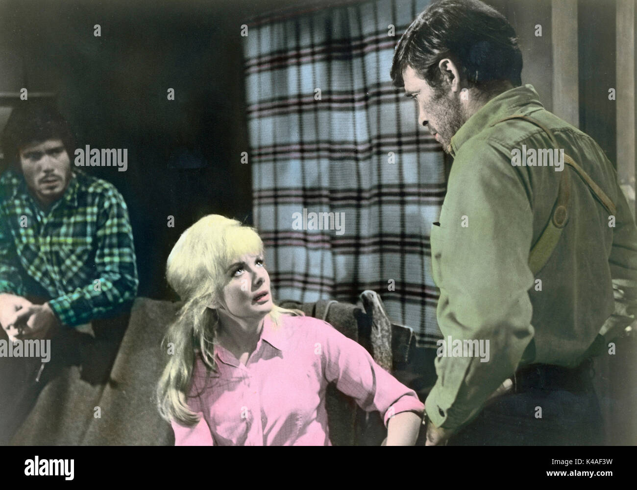 Le Devil's 8, alias : Die teuflischen Acht, USA 1969, Regie : Burt Topper,  acteurs : Tom Nardini ( ?), Leslie Parrish, Christopher George Photo Stock  - Alamy