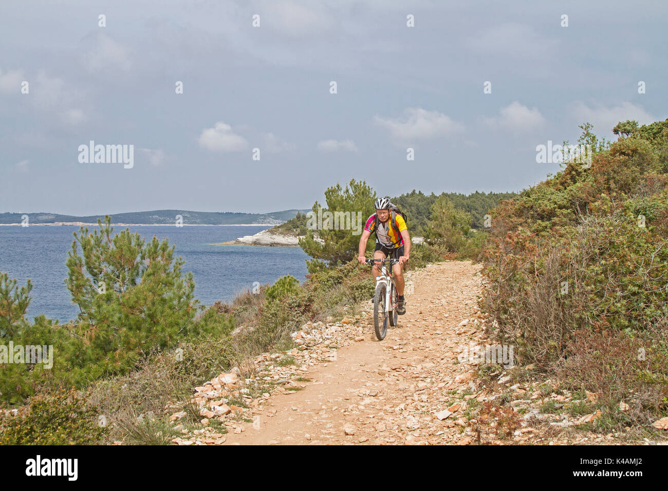 La péninsule Kamenjak en Istrie est un paradis pour tous les amateurs de VTT et les randonneurs qui aiment la nature et la solitude Banque D'Images