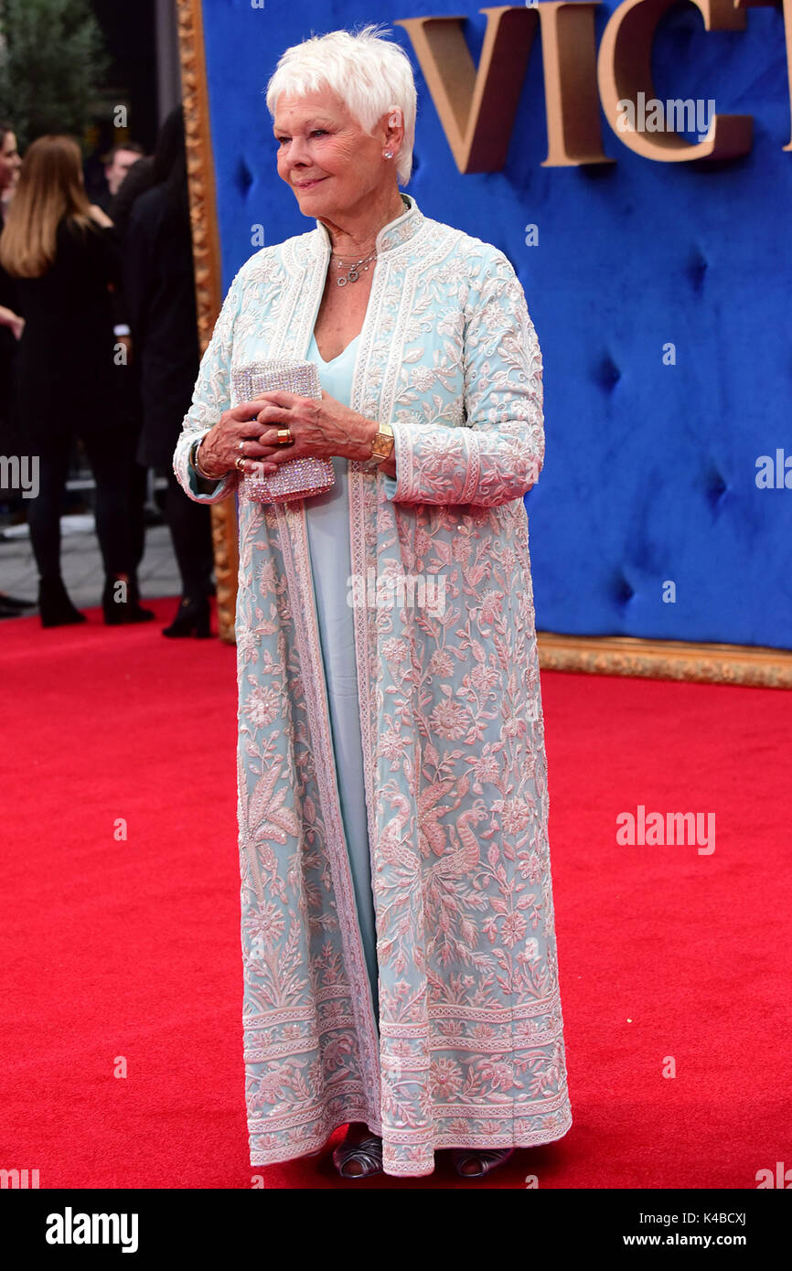 Londres, Royaume-Uni. 05 Sep, 2017. Judi Dench participant à la UK Premiere DE VICTORIA & Abdul à l'Odeon Leicester Square Londres 5 Septembre 2017 Crédit : Peter Phillips/Alamy Live News Banque D'Images