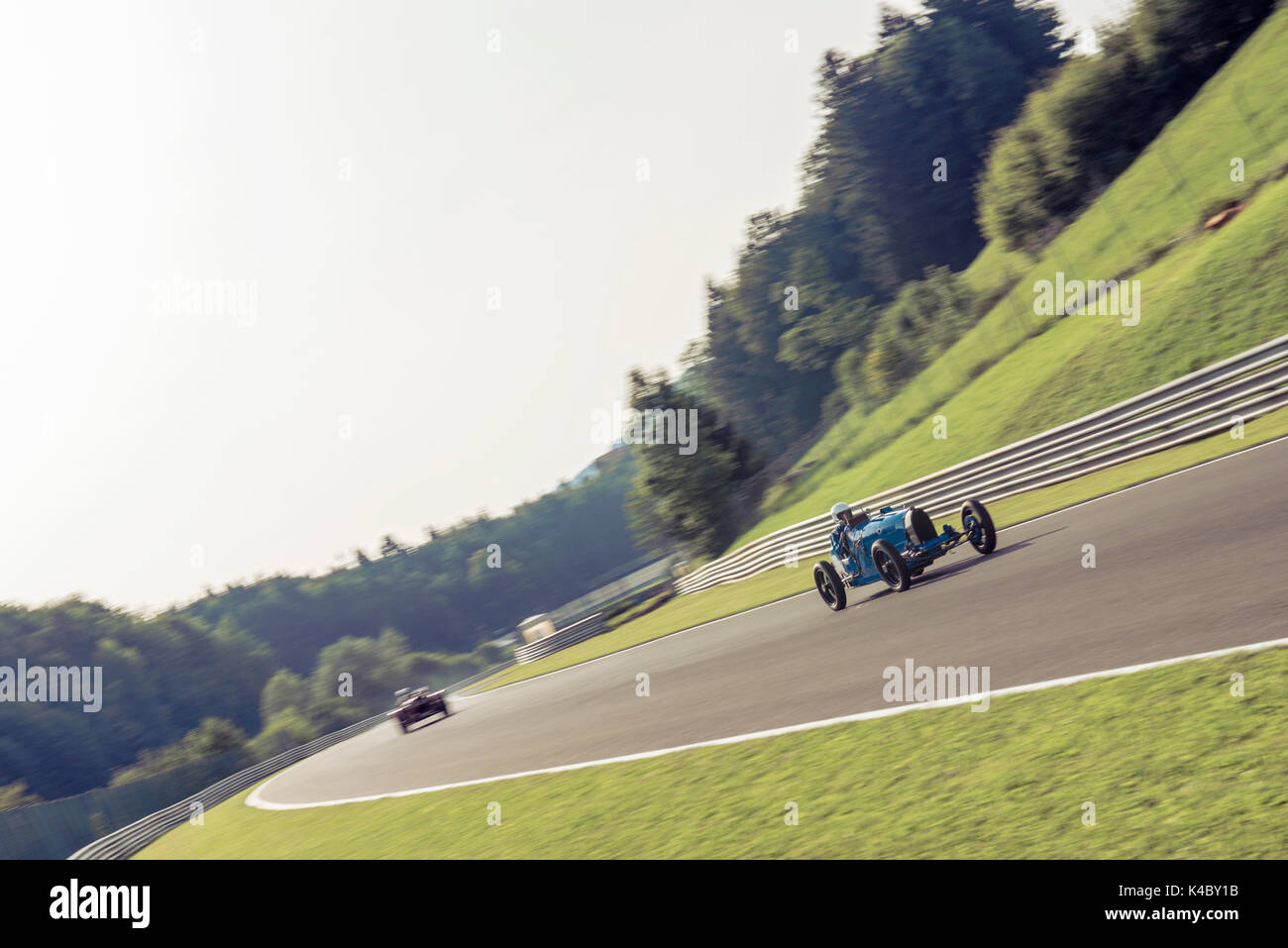 Bugatti T35 B sur la race track - Classic Car Racing Banque D'Images