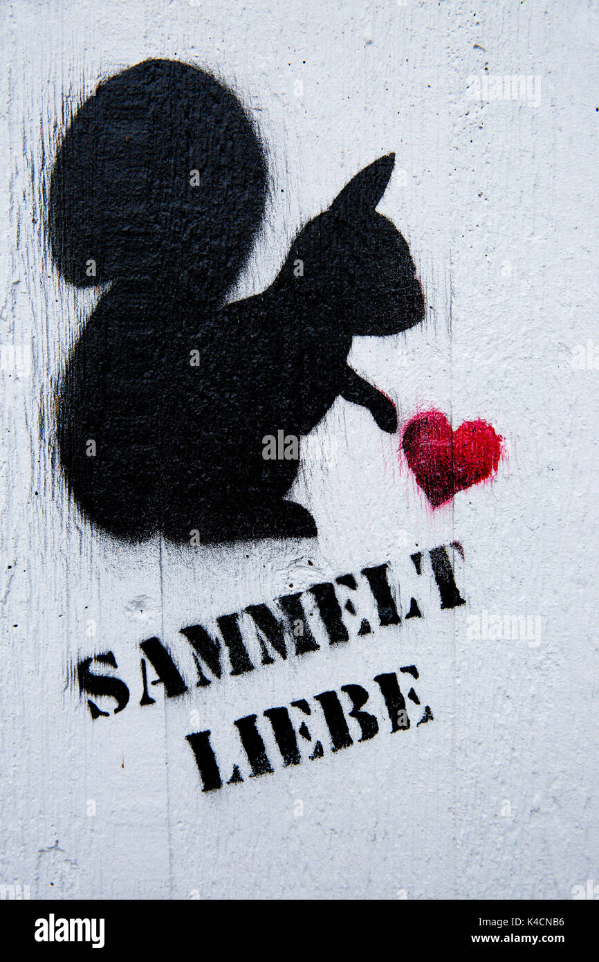 Avec l'insuffisance cardiaque, de l'écureuil, le Graffiti d'amour Banque D'Images