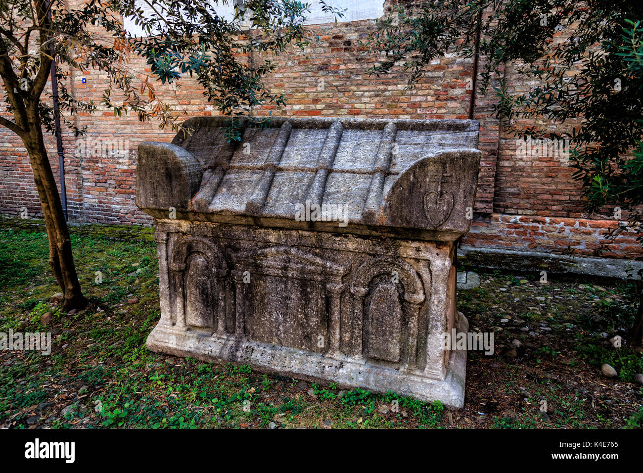Sarcophage, Bologne, Italie Banque D'Images