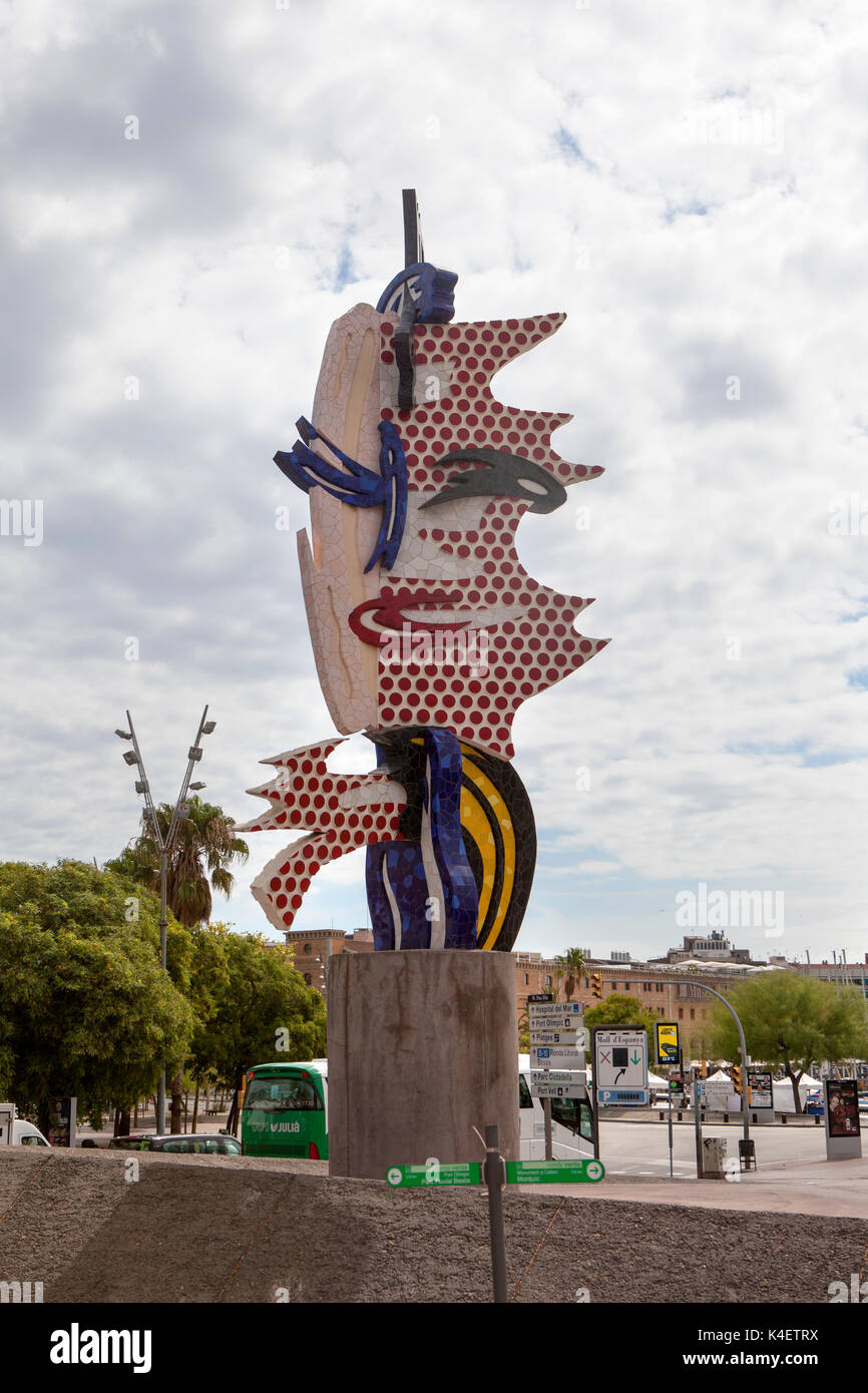 Roy Lichtenstein 'head' sculpture à Barcelone la capitale et la plus grande ville de la Catalogne, en Espagne et la deuxième municipalité la plus populeuse Banque D'Images
