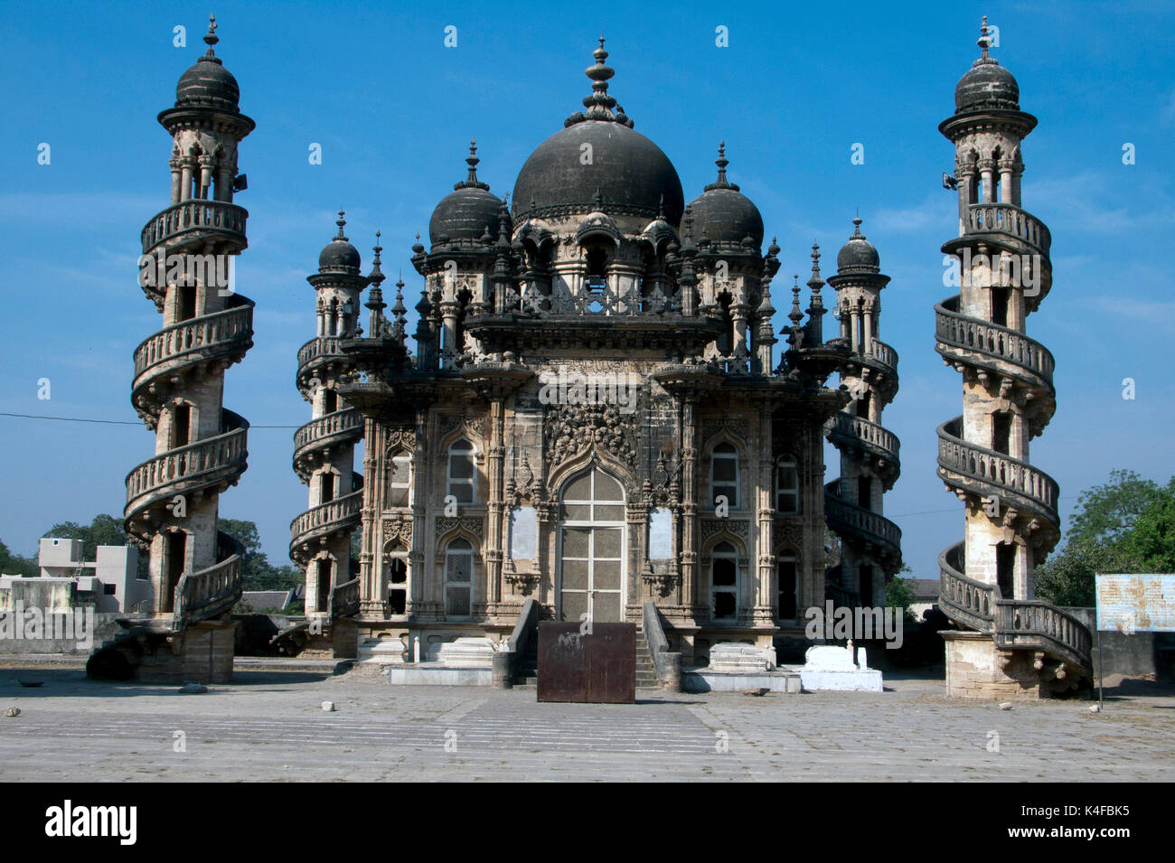 Mausolée mahabat makbara mosquée avec minaret junagadh Gujarat Inde Banque D'Images
