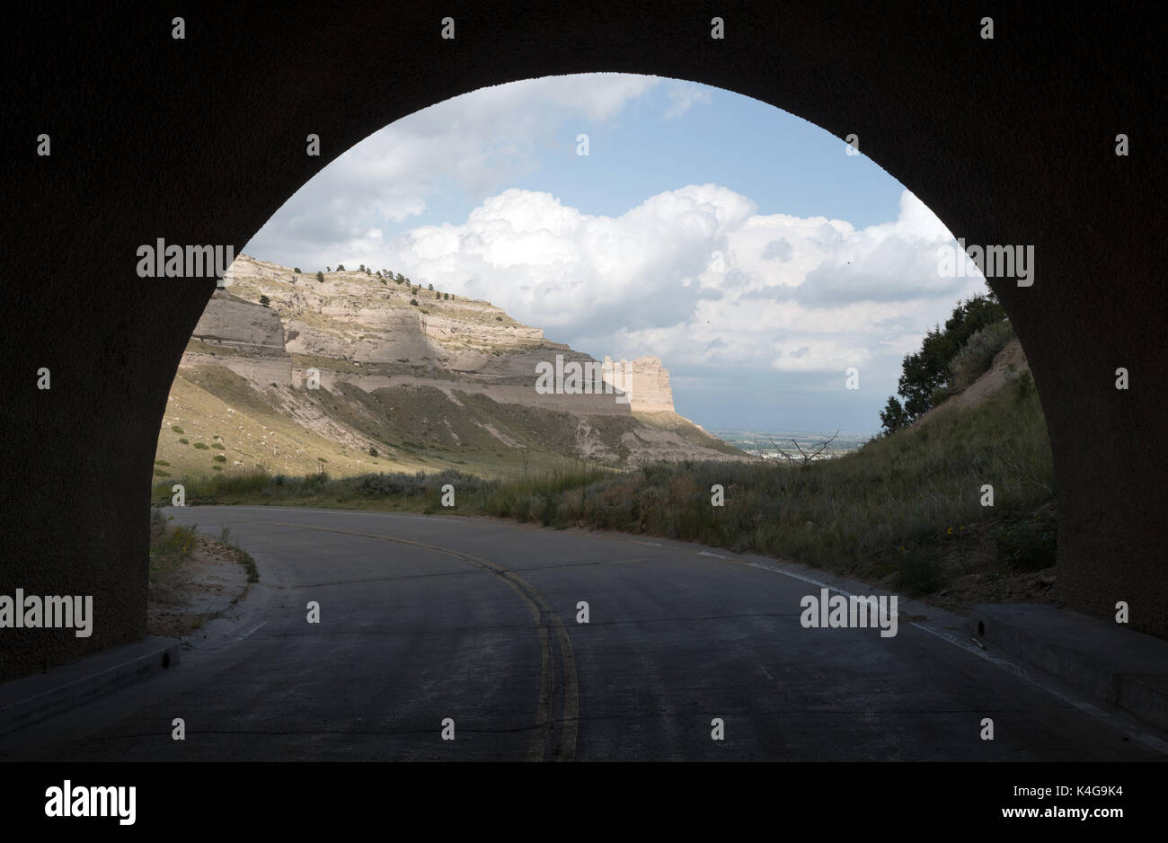 Scotts bluff nebraska à tunnel routier thru Banque D'Images