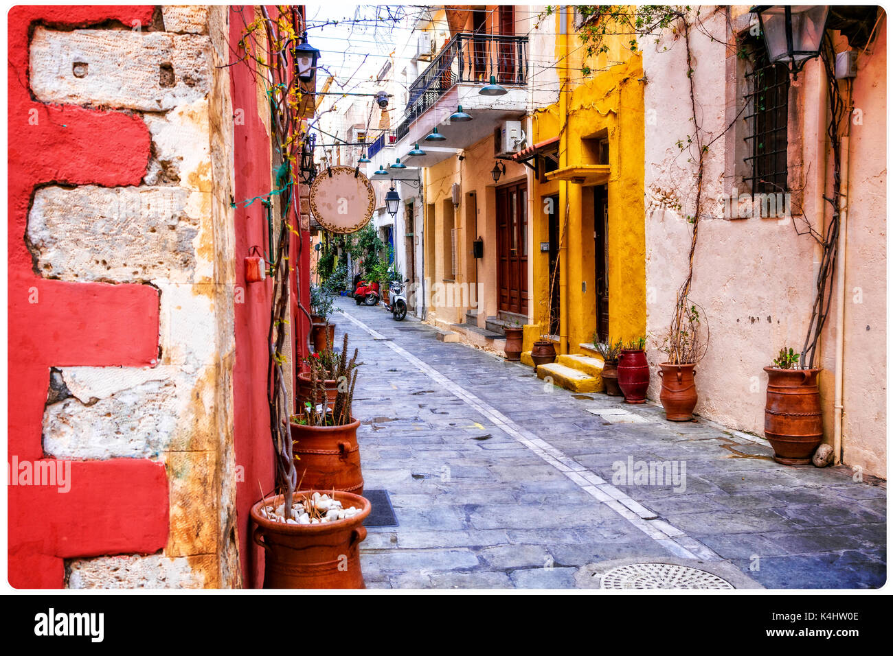 Vieilles rues colorées de charme de la vieille ville de Rethymno en Crète.Grèce Banque D'Images