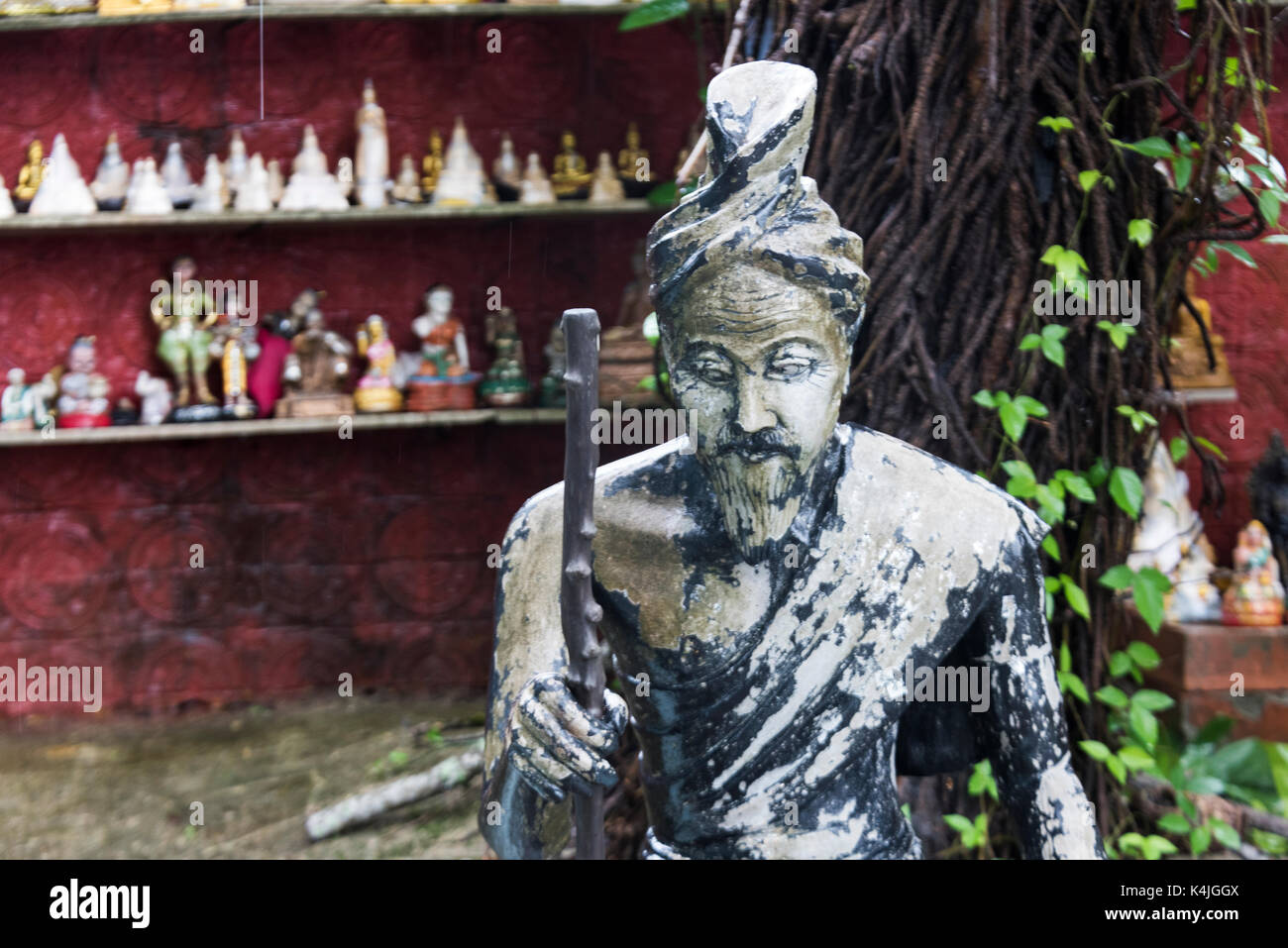 Close-up of a statue altérés, Koh Samui, Surat Thani province, Thailand Banque D'Images