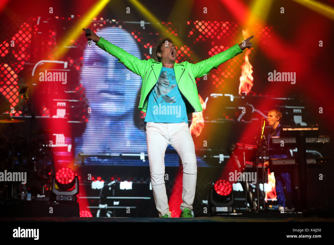 Simon Le Bon de Duran Duran headline la scène principale pour la troisième journée de l'Electric Picnic festival à Stradbally, Comté de Laois. Banque D'Images