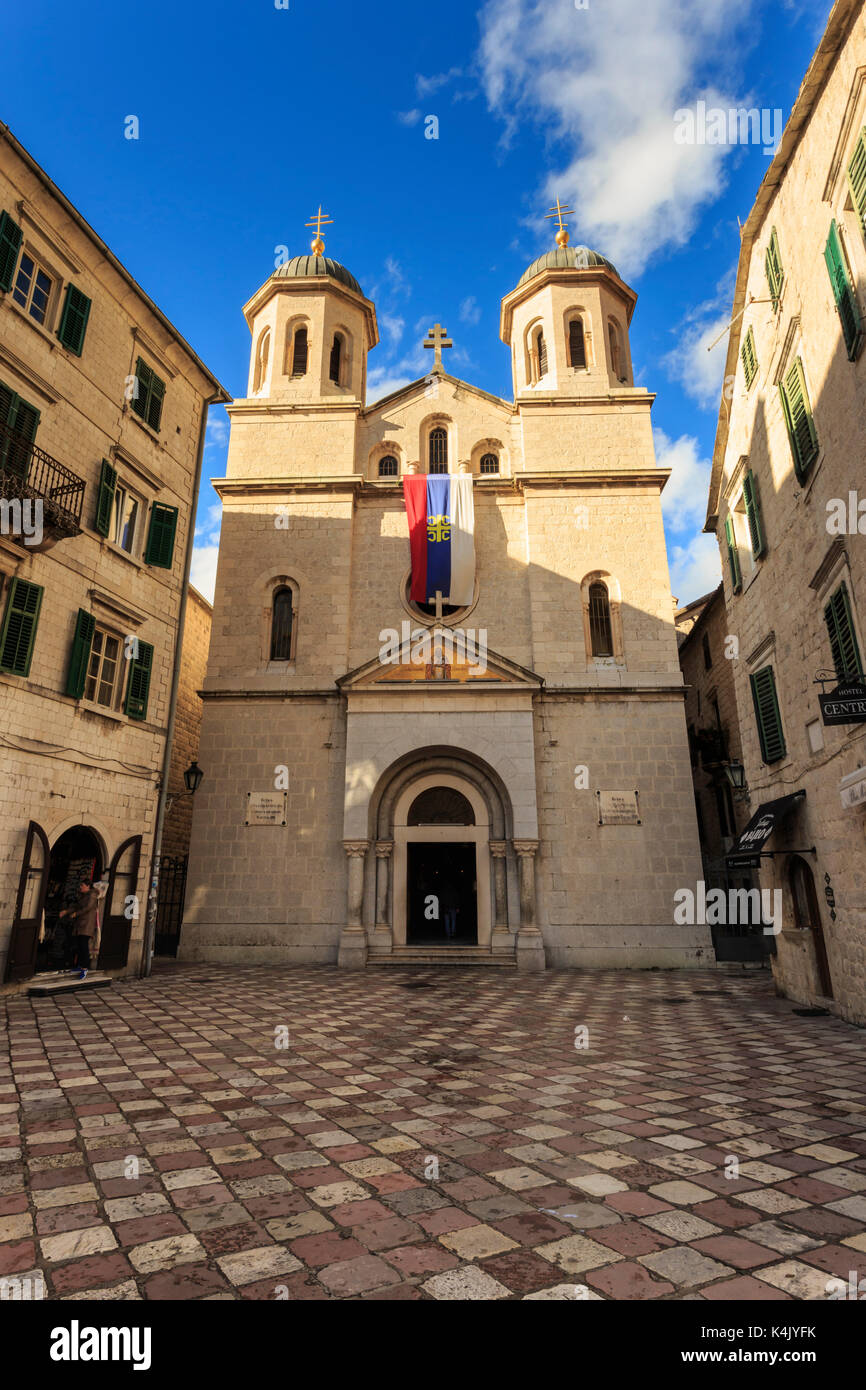 Eglise Saint-Nicolas, orthodoxe, Vieille ville (Stari Grad), Kotor, site du patrimoine mondial de l'UNESCO, Monténégro, Europe Banque D'Images