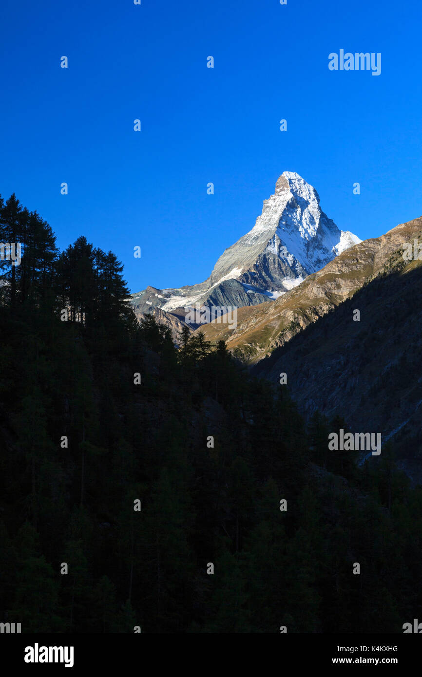 Un regard sur le mont Cervin. zermatt canton du Valais Alpes Pennines suisse Banque D'Images