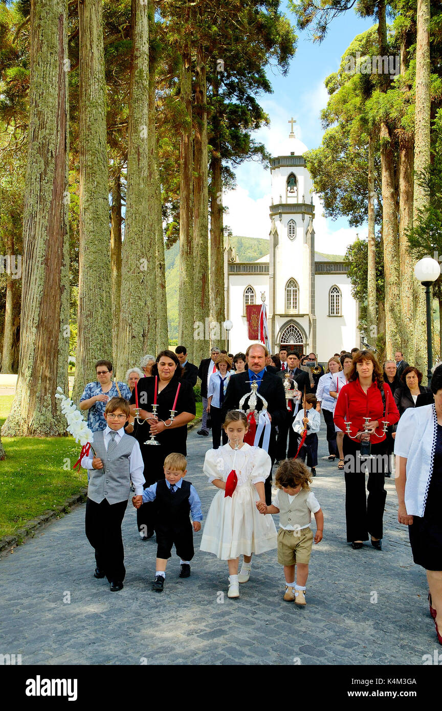 Festivités de l'Espírito Santo (Saint-Esprit). Sete Cidades. L''île de São Miguel, aux Açores. Portugal Banque D'Images