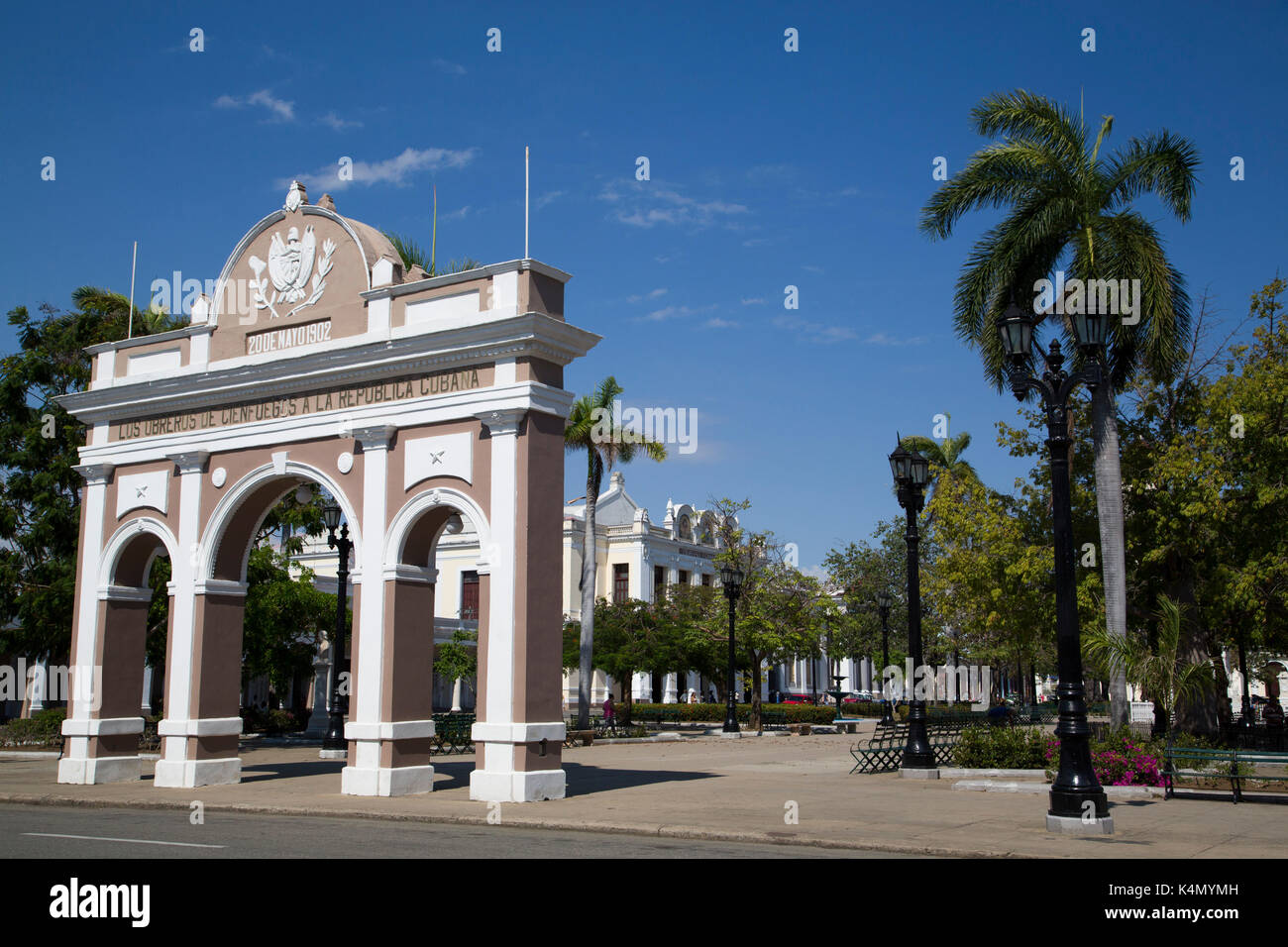 L'arc de triomphe à Jose Marti park, ville de Cienfuegos, l'unesco world heritage site, Cienfuegos, Cuba, Antilles, Amérique centrale Banque D'Images