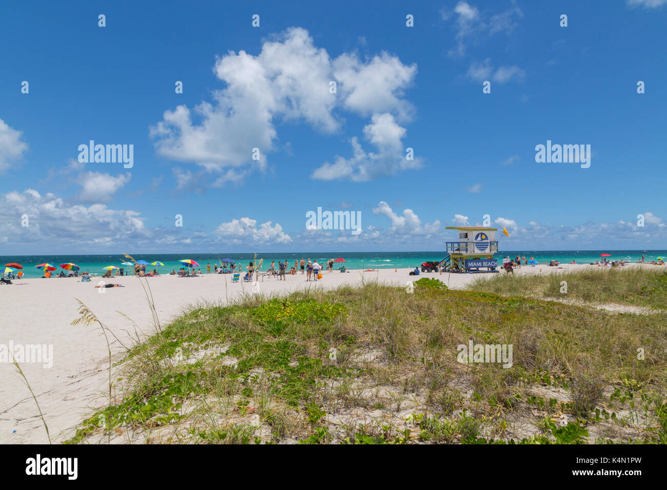 Lifeguard de guet sur South Beach, Miami Beach, Miami, Floride, États-Unis d'Amérique, Amérique du Nord Banque D'Images