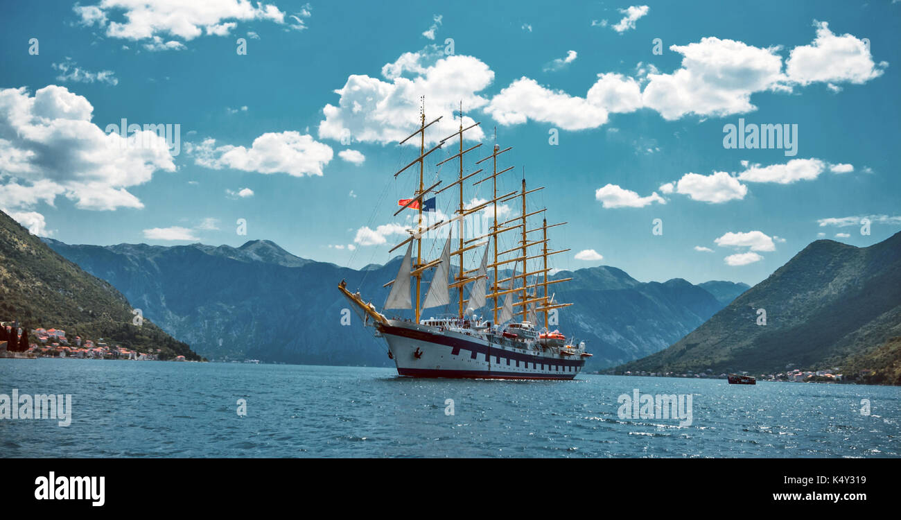 Star Clippers voilier à Boca Baie de Kotor Perast dans à propos de juin 2010 Banque D'Images