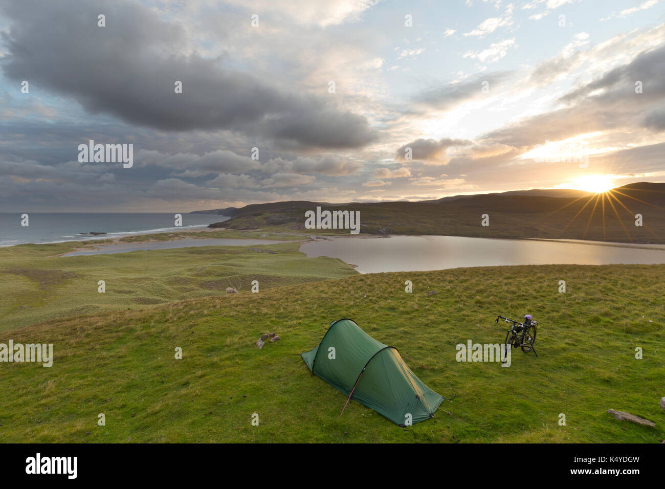 Camping à Sandwood Bay, Sutherland Banque D'Images