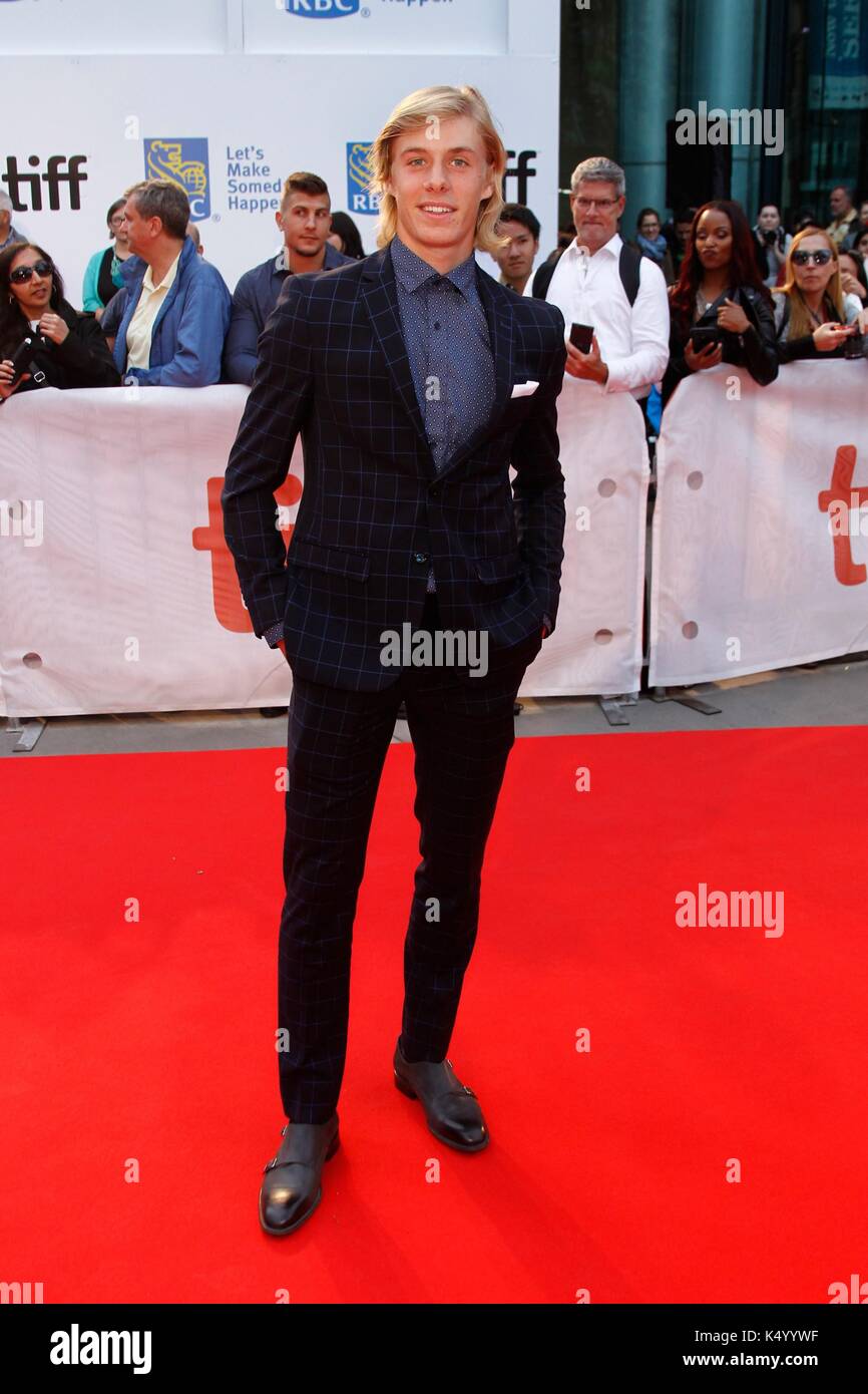 Toronto, ON. 30Th jun 2017. denis shapovalov aux arrivées de borg/mcenroe en première mondiale au festival international du film de Toronto 2017, Roy Thomson Hall, Toronto, le 7 septembre 2017. crédit : ja/everett collection/Alamy live news Banque D'Images