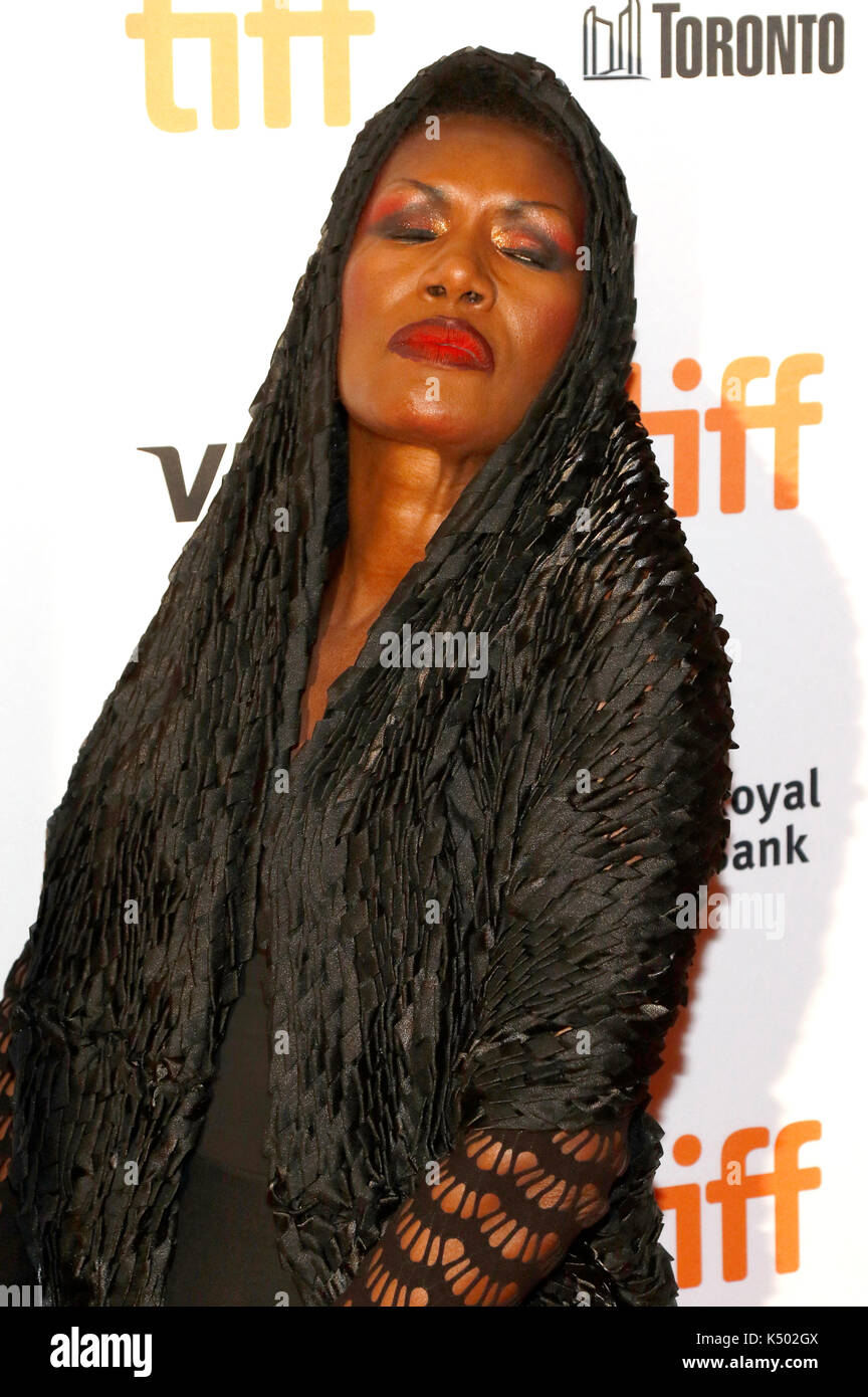 Toronto, Canada. 07Th sep 2017. Grace Jones assistant à la 'Grace Jones : bloodlight et bami' premiere au cours de la 42e festival international du film de Toronto au théâtre Elgin, 07 septembre 2017 à Toronto, Canada Crédit : geisler-fotopress/Alamy live news Banque D'Images