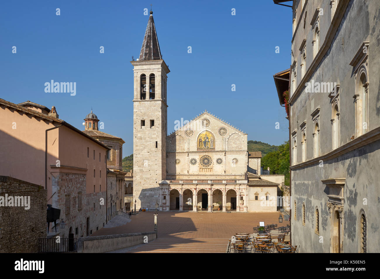 Duomo, ou la cathédrale, Spoleto, Ombrie, Italie Banque D'Images