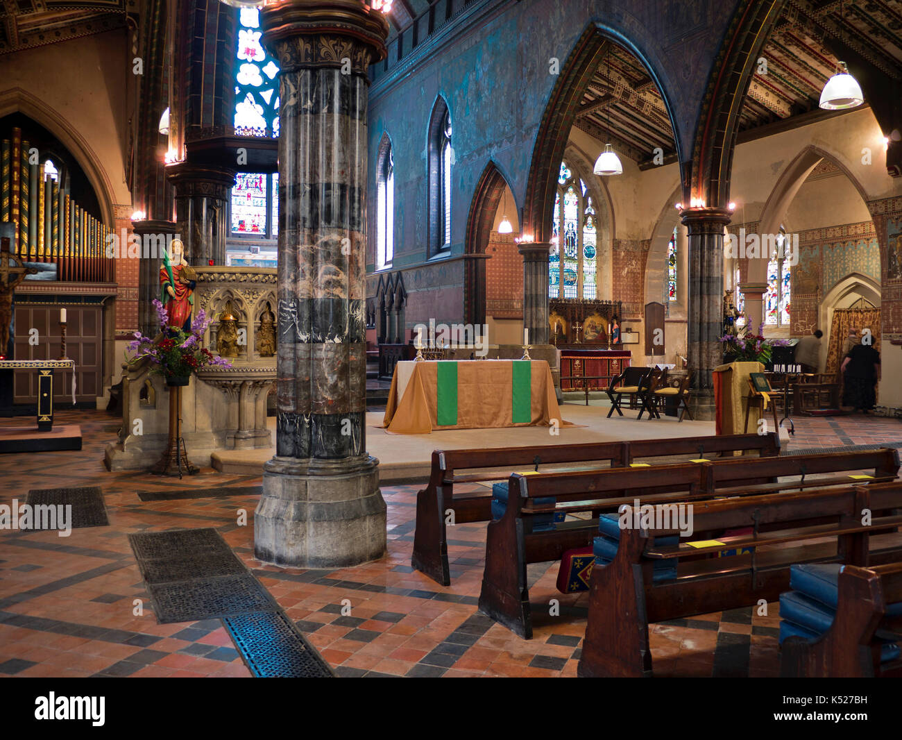 Église anglicane St Margaret of Antioch, Princes Road, Liverpool. Grade 2 classé datant de 1868-9, conçu par G E Street, payé pour Robert Horsfall. Banque D'Images