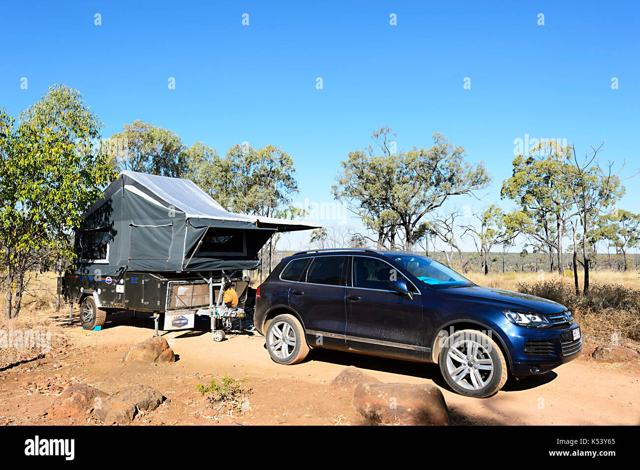 Location de remorquage d'une remorque de camping Camping-bush à Porcupine Gorge National Park, Queensland, Queensland, Australie Banque D'Images