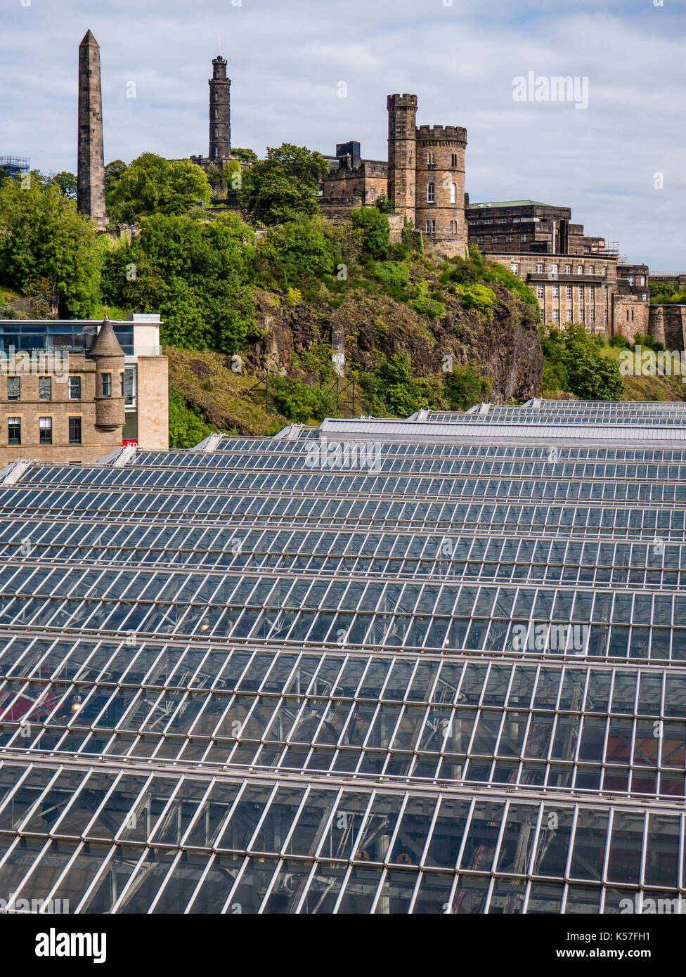 Edinburgh Waverley Railway Station Roof, Edinburgh New Town, Édimbourg, Écosse, Royaume-Uni, GO. Banque D'Images