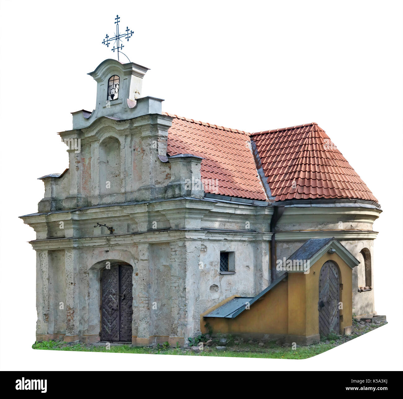 Fermé ruiné les petits pas de nom église de la dix-huitième siècle. isolated on white Banque D'Images