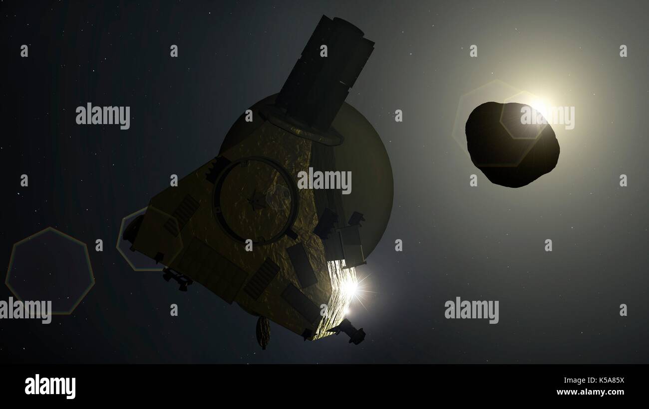 La sonde New Horizons passant 2014 MU69, artwork. En 2015, la sonde New Horizons de la NASA est arrivé à Pluton après une décennie de vol. Mais sa mission n'était pas terminée. Le 28 août 2015, les scientifiques ont choisi l'objet 2014 Kuiper-Belt MU69 comme la prochaine cible de survol. Après quatre corrections de trajectoire, la sonde est arrivée le 1er janvier 2019. Ce sera la toute première rencontre d'un sonde robotique avec un Kuiper-Belt classique de l'objet. L'objet 2014 MU69 est beaucoup plus petit que Pluton. La forme irrégulière de monde à seulement 45 km de diamètre, il est en orbite autour du Soleil une fois en 295 ans. Banque D'Images