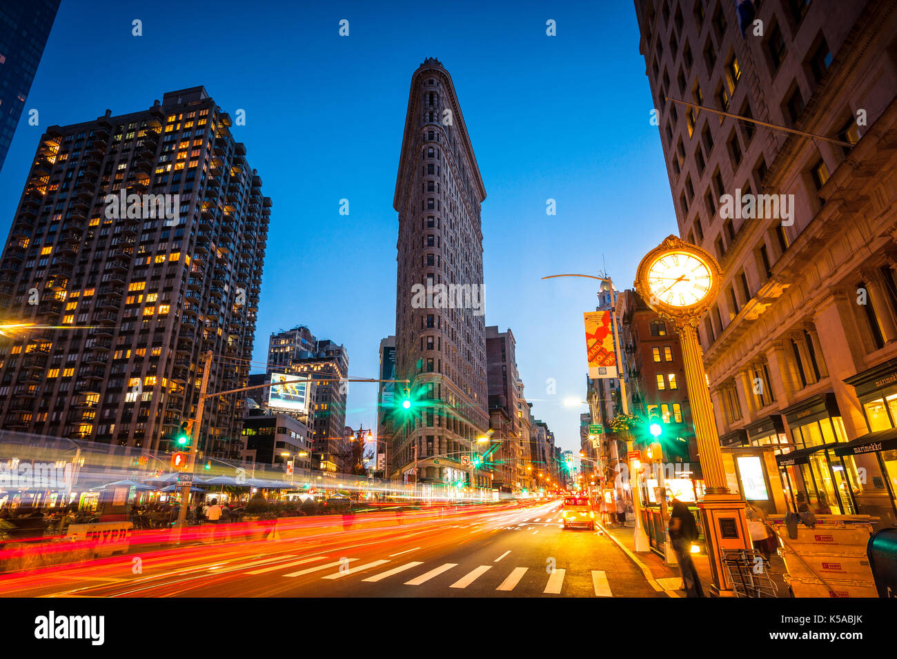 Flatron building at night, sur la Cinquième Avenue, New York City Banque D'Images