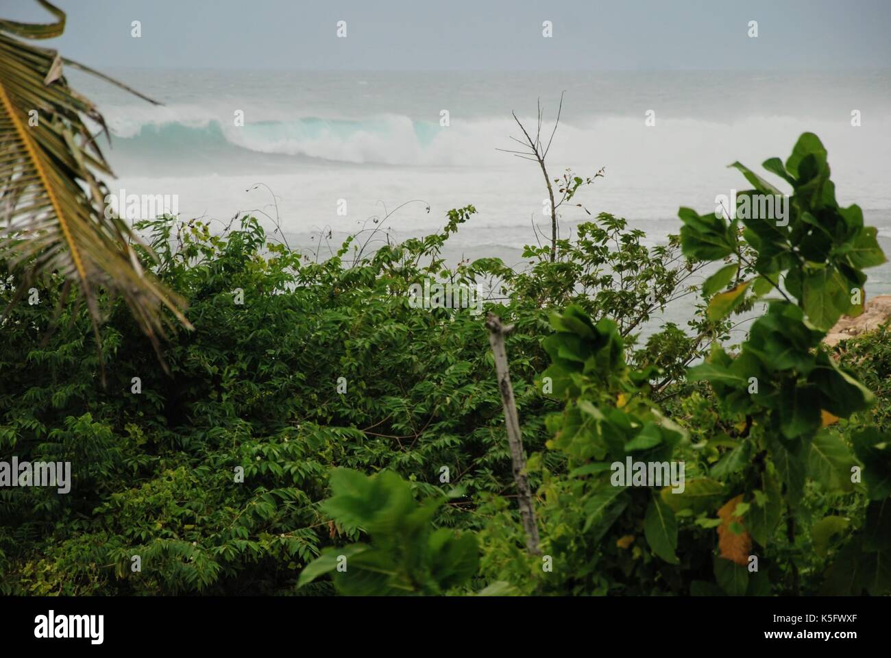 Vue sur une plage à Bali, Indonésie Banque D'Images