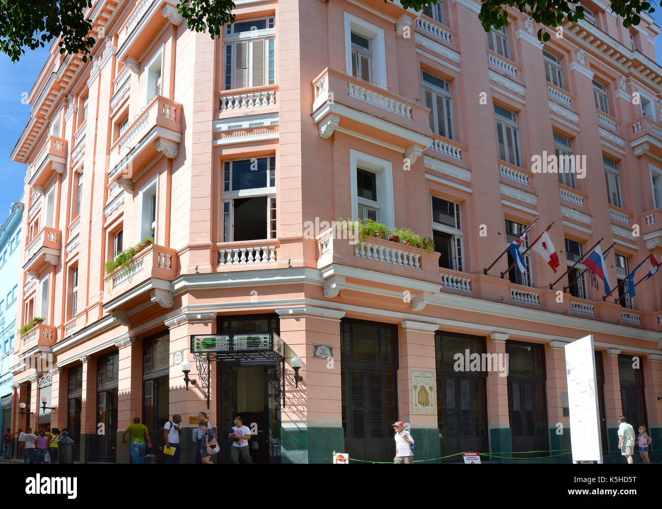La Havane, Cuba - juillet 22, 2016 : hôtel amos mundos. L'hôtel fréquenté par Ernest Hemingway dans dans une rue piétonne en plein cœur de la vieille Havane. Banque D'Images